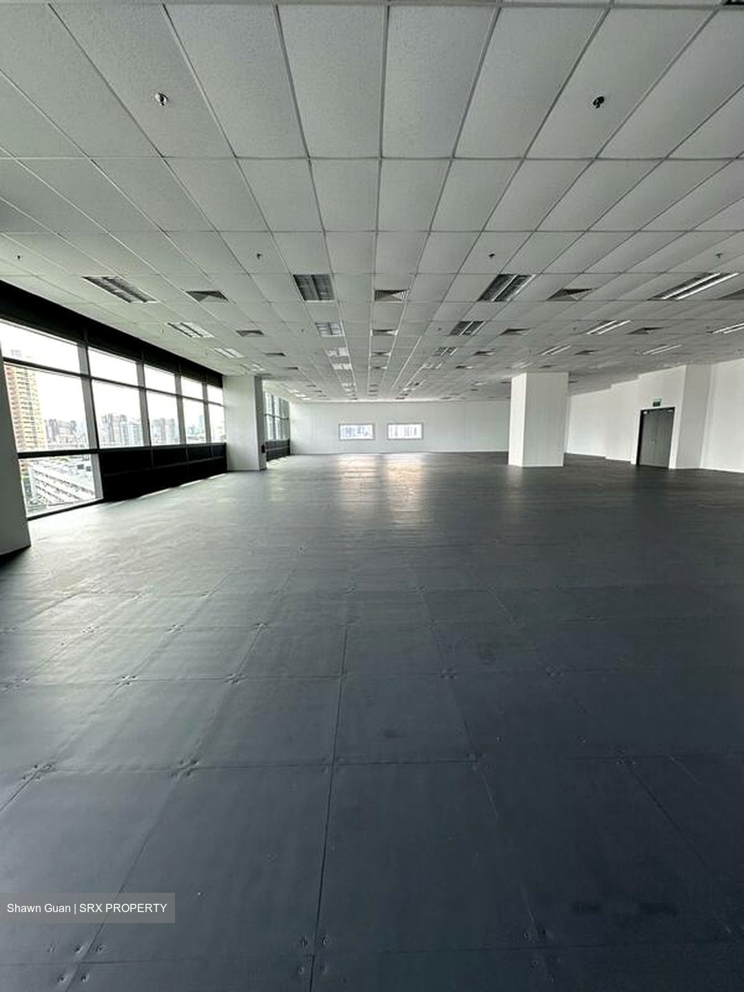 Aperia (D12), Office #498097311